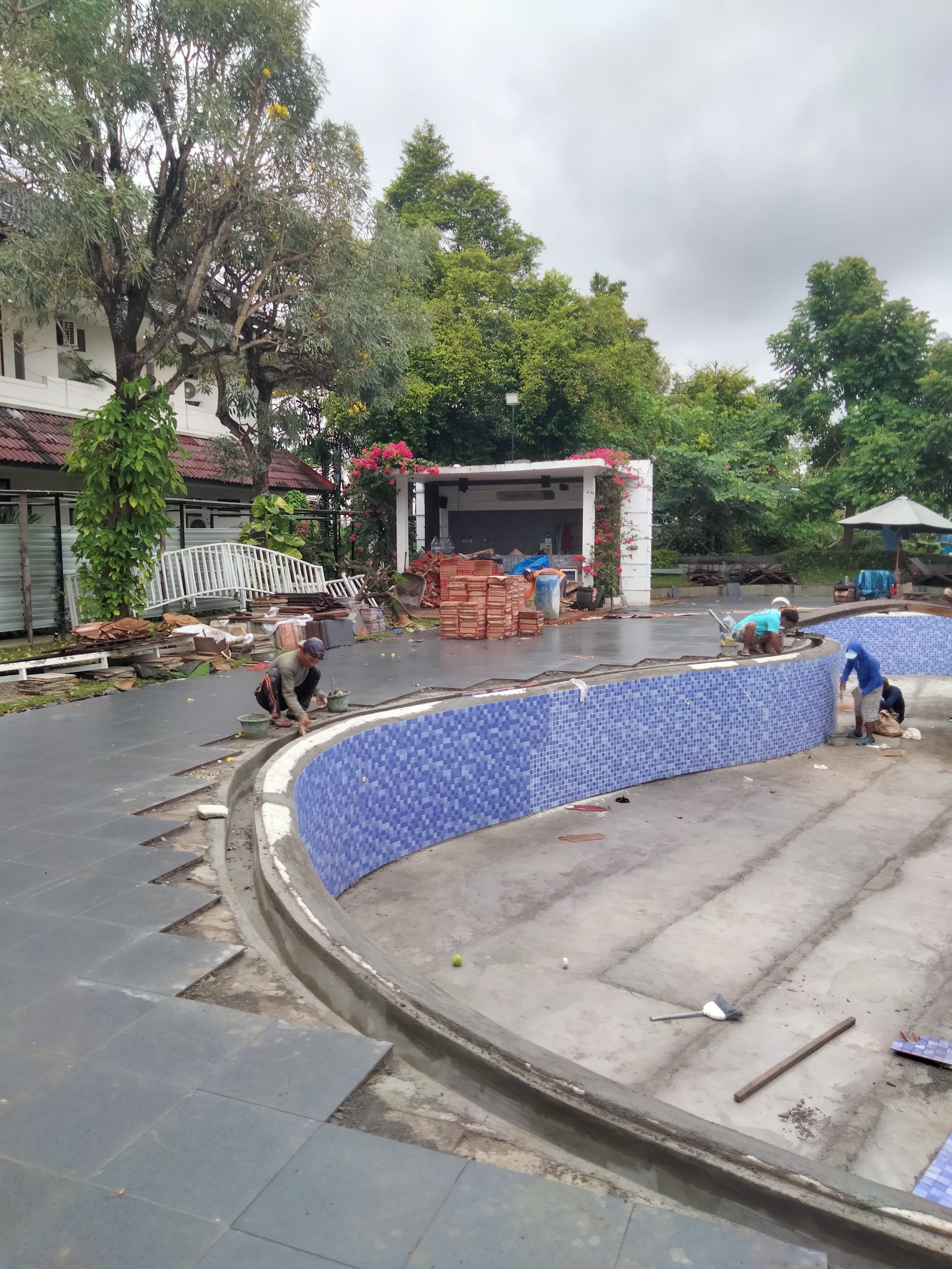Perbaikan / Renovasi Kolam Renang 6
